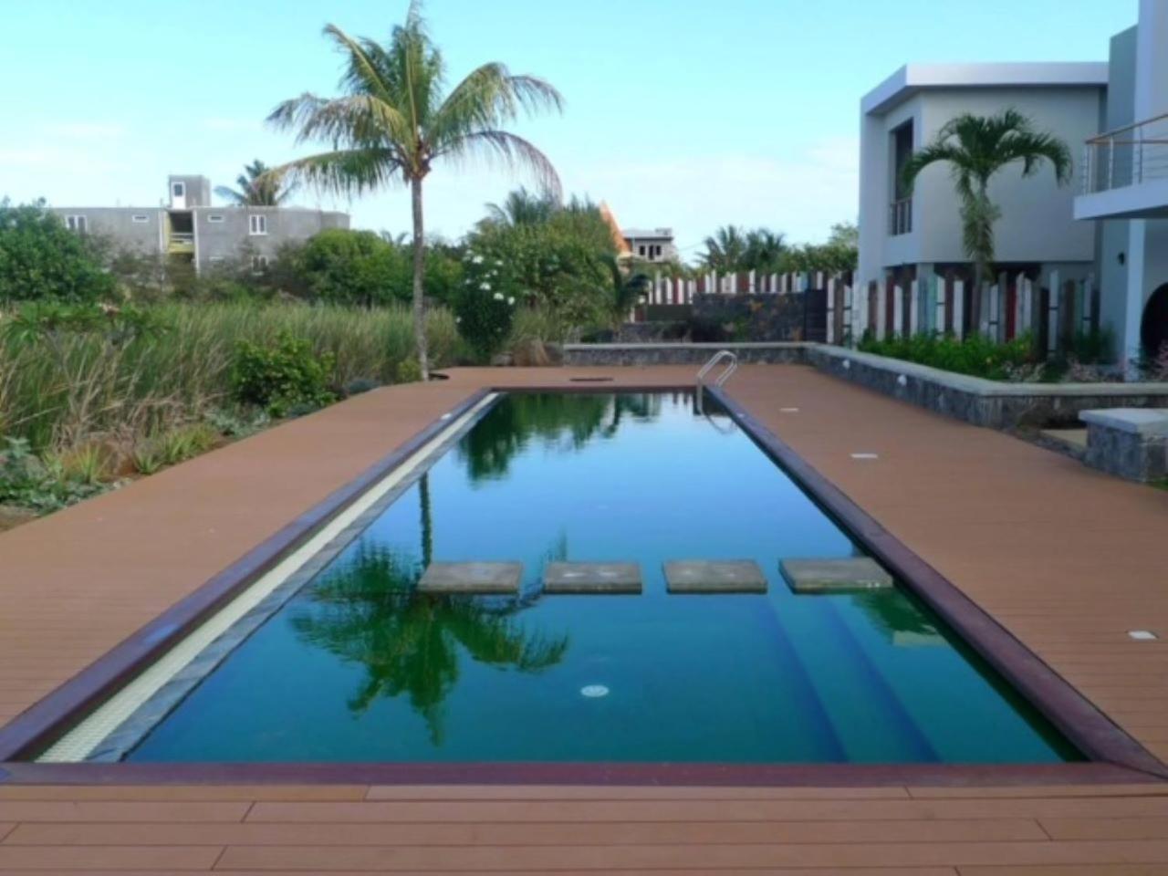 Cute Holiday Apartment In The Heart Of Grand Bay Екстериор снимка