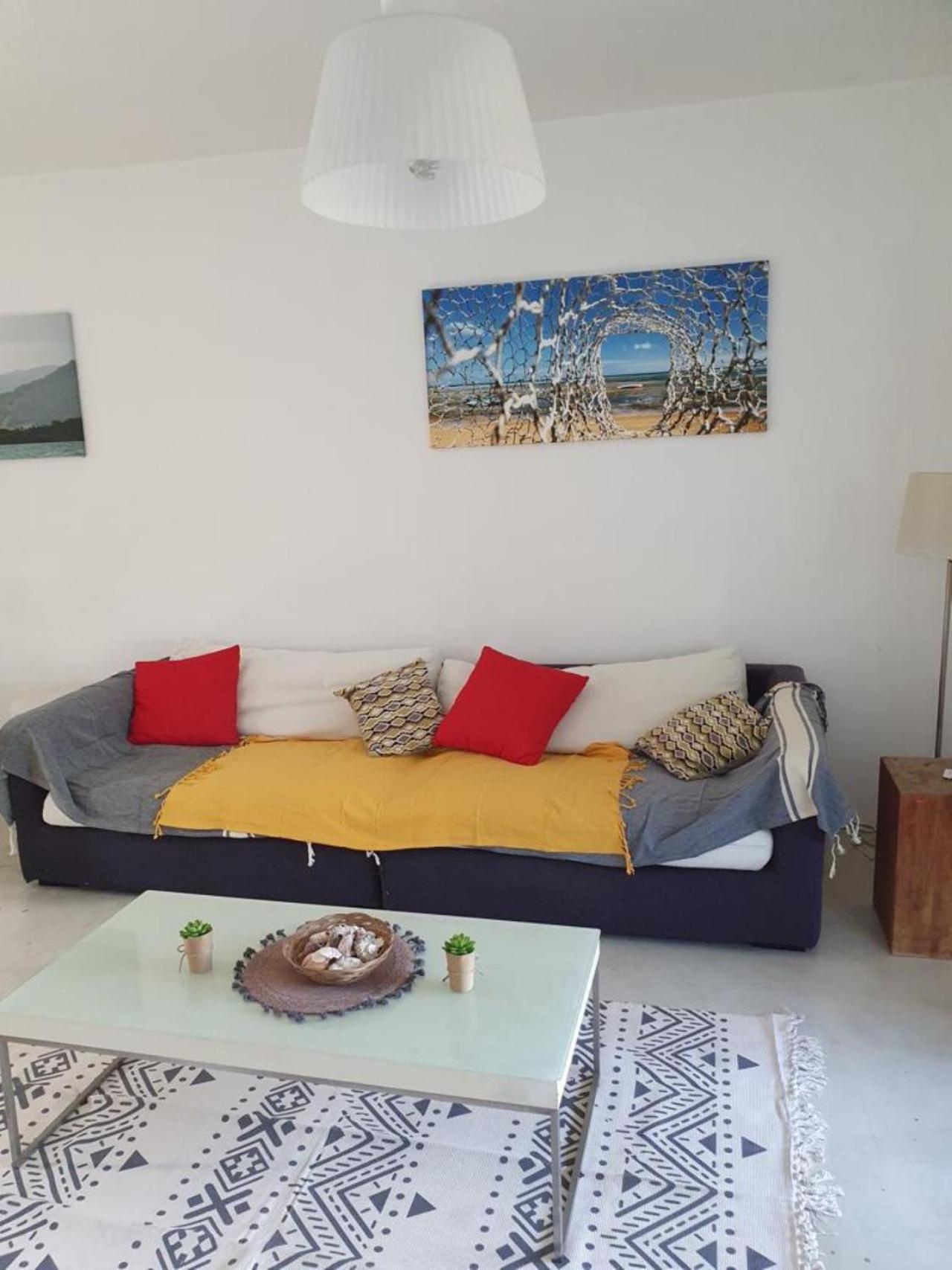 Cute Holiday Apartment In The Heart Of Grand Bay Екстериор снимка