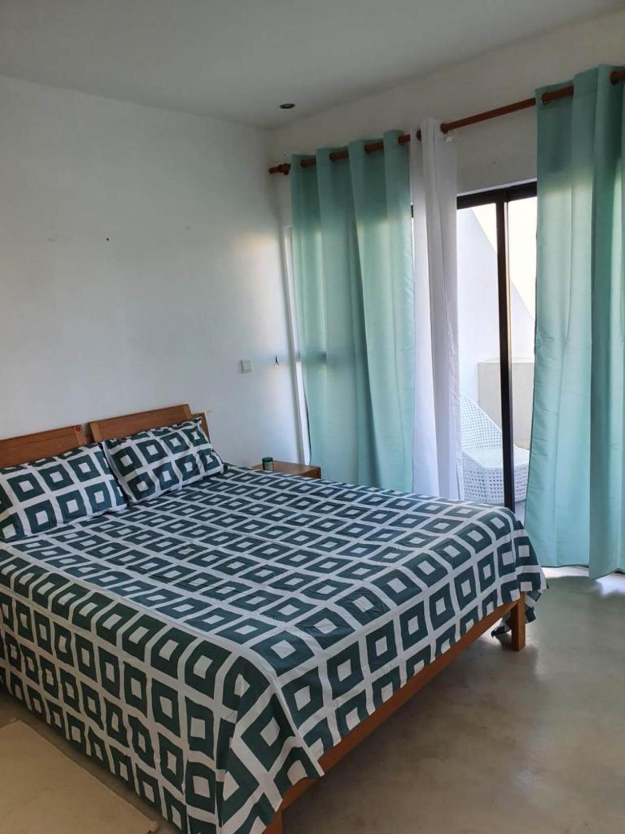 Cute Holiday Apartment In The Heart Of Grand Bay Екстериор снимка