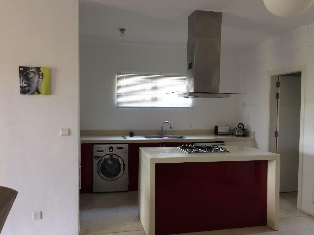 Cute Holiday Apartment In The Heart Of Grand Bay Екстериор снимка